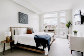 Classic Contemporary Lifestyle Loft - Espadin LoHi